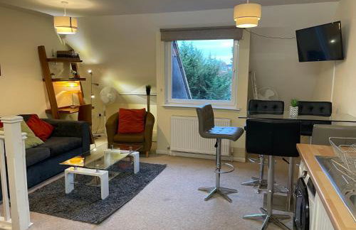 AmberBlue@Epsom - Photo 59