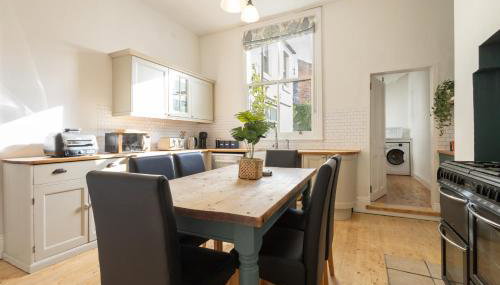 Garnet House | Saltburn | 3 Kings | Sleeps 8 - Foto 3, stove, dishwasher, pet friendly, toaster