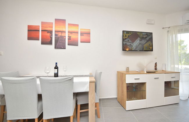 Apartmani Robi i Kristina - Photo 69