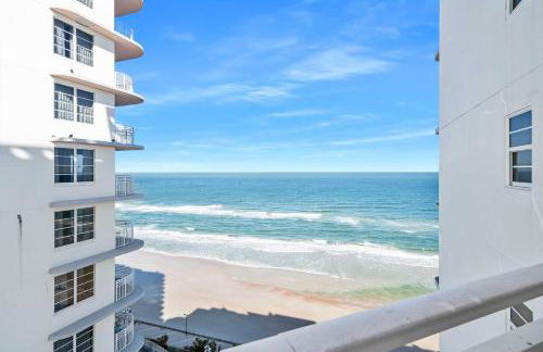 Stunning 2BR Oceanfront Beach Villa - 3 Balconies - Foto 33