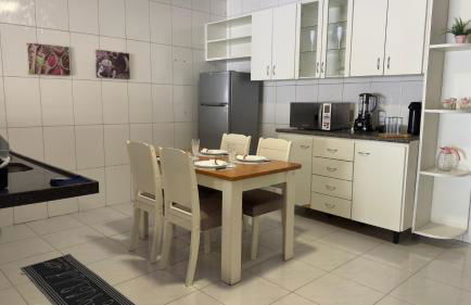 Casa mobiliada AR01 com 5 camas e 2 quartos - Foto 10