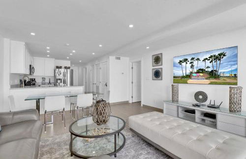 Spectacular Ocean-View Condo in Beachfront Resort, Heated Pool - Foto 9