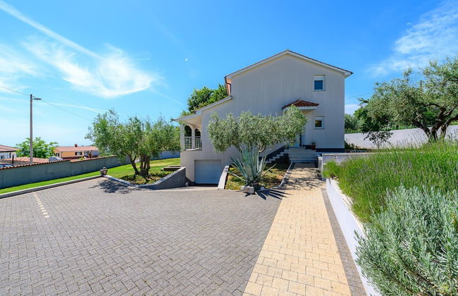 Villa Elisa With View - Foto 36