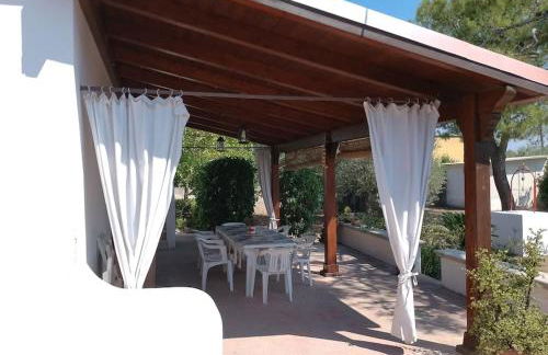 AL 70 Villa Leporano Marina - Foto 1