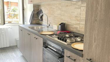 Moderno 85mq con 2 bagni e posto auto nel cortile interno - Foto 3