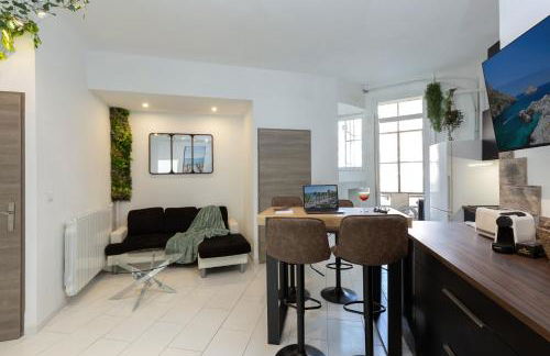 GreenPeace - Host Provence - Foto 6