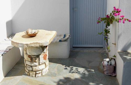 Flora & Agelos Studios - Paros - Foto 9