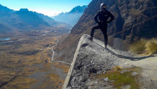 Conquistando la Ruta de la Muerte