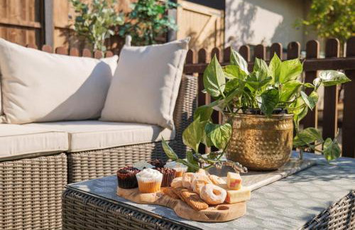 Huge 8 Bed Manor House with Hot Tub, Cinema Room, Games Room - Foto 2