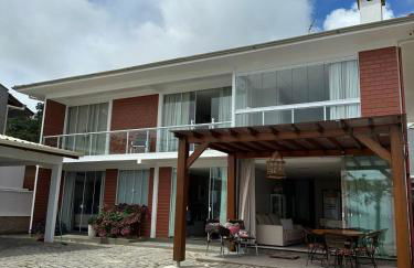 Apartamento Frente Mar em Porto Belo - Foto 1