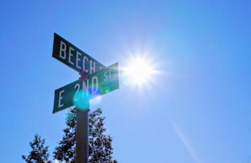 Mountain Peak Views from Hot Tub in Uptown 2 Bdr - Foto 24