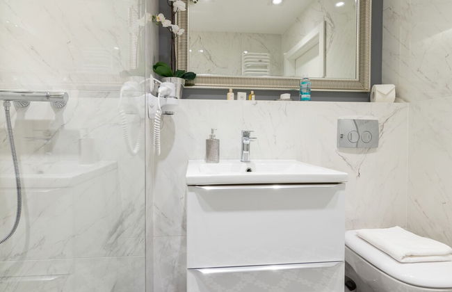 GA Luxury Apartments Wawrzynca 21 - Photo 26