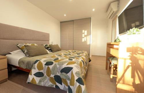 CHESTER Riviera Escape - Appartement calme, terrasse & clim proche Croisette et centre - Foto 4