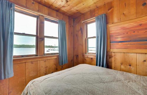 On Lake Huron Pet-Friendly Cabin 10 in Cedarville - Photo 15