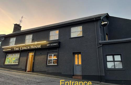 The Coach House 2 - Bedroom Apartment Sleeps 5 - Photo 18