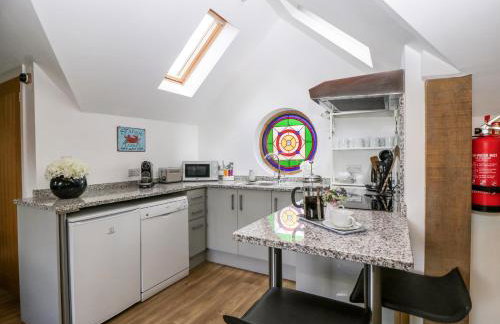 The Coach House - Photo 18