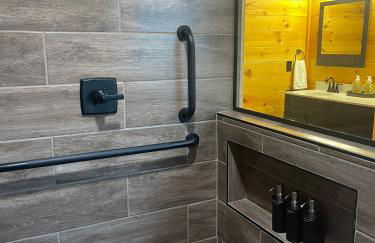 The Saige - Hot Tub, Fire Pit, and huge entertainment area - Foto 24