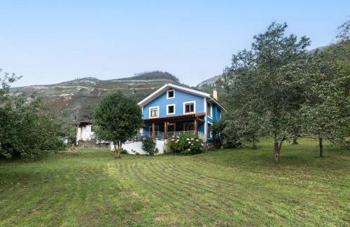 La Mariña de Tornin Cerca de Cangas de Onís - Foto 46