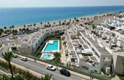 Apartamento La Invencible Mojacar 1ª Línea Playa - Foto 1