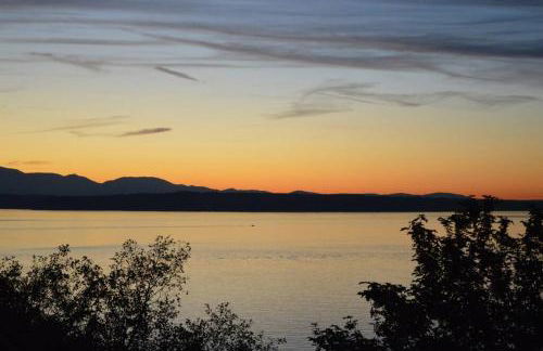 1-Bedroom Seaview Guesthouse on Seattle Luxury Estate with Views of Olympic Mountains - Foto 41