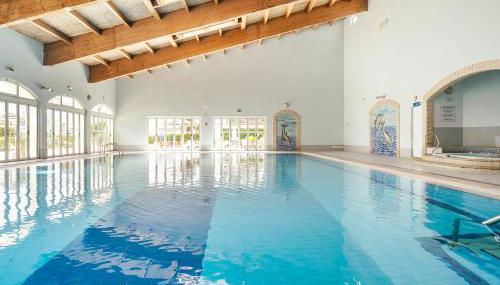 Pool View 2 bedroom 1st floor apartment, Oasis Parque near Alvor AT14 - Foto 5