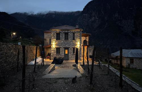 Χελιδόνα - Helidona - Foto 32