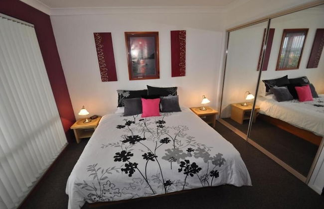 Beachfront Apartments Narooma - Photo 8