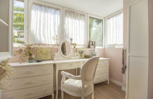 Casa adosada con piscina comunitaria Solo familias no grupos de jovenes - Foto 24