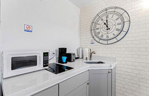 Steps From The Beach-all Renovated Studio Unit #3 - Foto 7