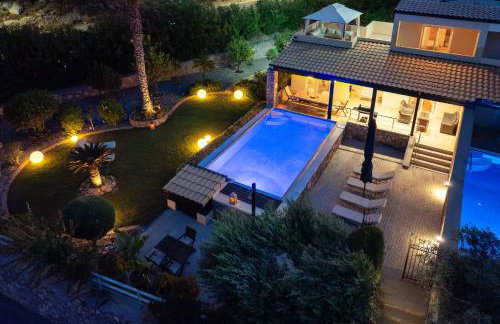 Calypso Lindia Luxury Villa - Photo 14