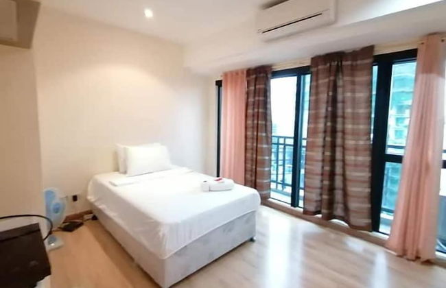 Happy Suites at Knightsbridge Res Makati - Photo 37