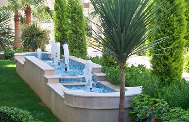 Spacious 2 Bed 2 Bath Home in one of Side's Most Popular Communities - Foto 32