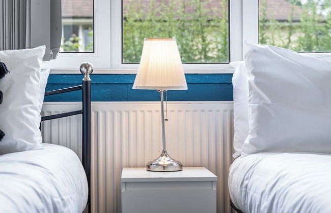 2 Bedroom Apartment - Parking, Wifi, Central - Foto 3