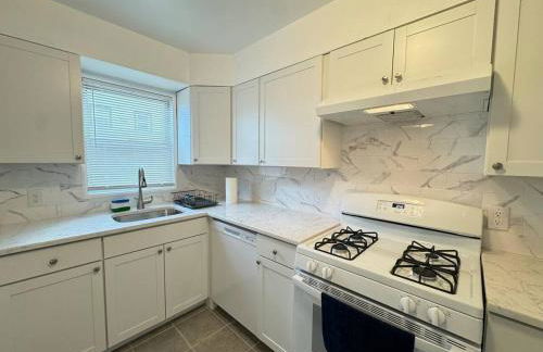 Huge Place Minutes from NYC Parking Available - Foto 67