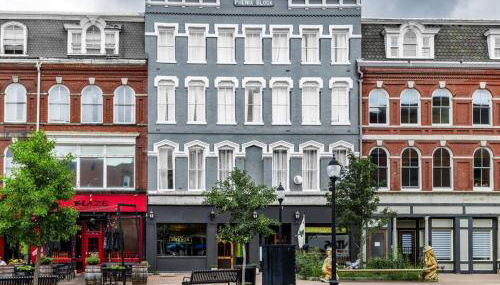 DTWN Bangor, Historic Hotel, Coffee Shop in building, Room # 105 - Foto 2