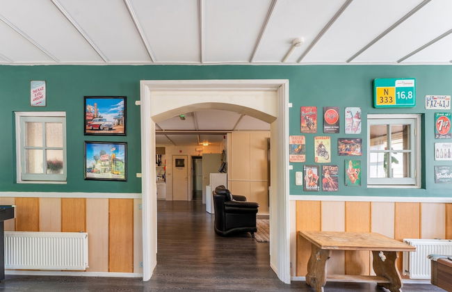 Attractive Farmhouse in Giethoorn With Garden - Photo 34