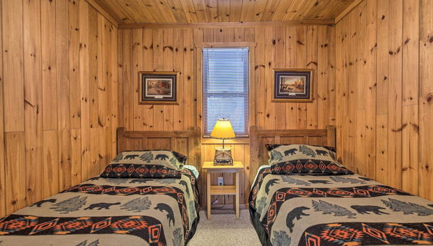 Lakefront Escape with Fishing Pier and Snowmobiling! - Foto 4, Innenbereich