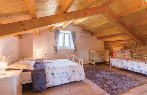 Stunning Home In Peruski With Wifi - Foto 29