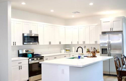 New SW Inspired Home, 9 Guests, Tesla Ready, Pet Friendly - Foto 3