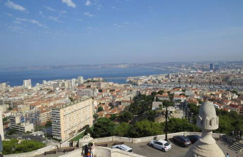 Studio calme et très lumineux, au pied de notre Dame de la Garde - Foto 24