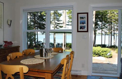 Couples Cove Cottage - Photo 25