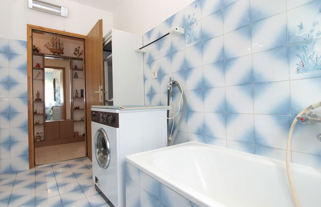 Apartment 1644 - Photo 35