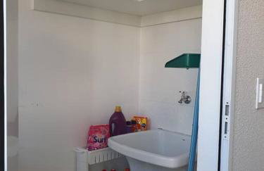 Apto novo, completo e super bem localizado - Foto 28