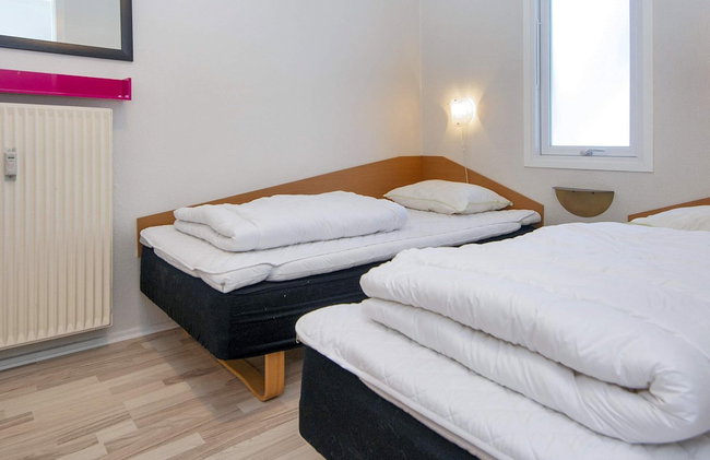 4 Person Holiday Home on Holiday Park in Glesborg - Photo 25
