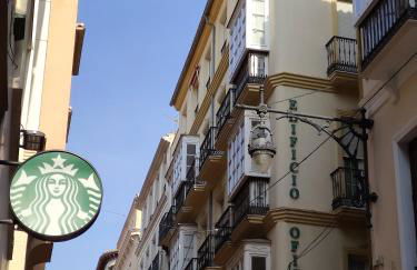 Elegancia y confort en el corazón de Málaga - Foto 33