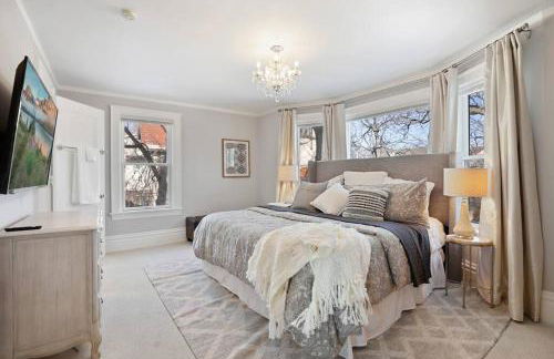 Luxury 6600 sq.ft Stunning Home/Sleeps 10+ - Foto 30