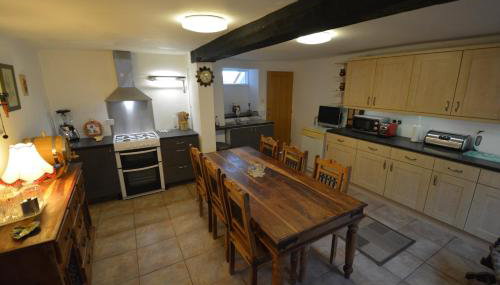 Pier Cottage - Photo 2