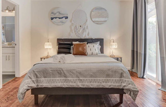 @ Marbella Lane - Boho 'n Sleek Rtreat Pool Tble - Foto 5