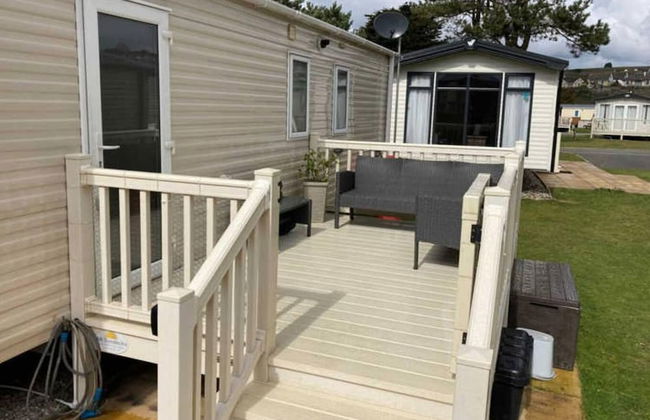 Luxury 2 Bedroom Holiday Home on Beachside Park - Foto 13