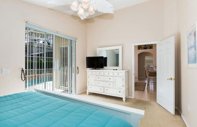 Relaxing Oak Island Pool Villa Close to Disney - Foto 15